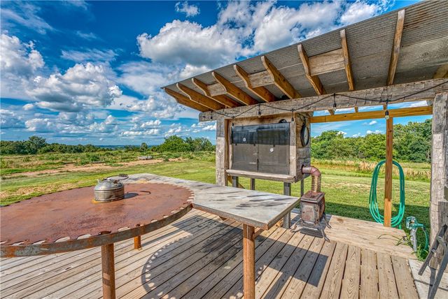 2786 NC 3510, Western Grove, AR 72685