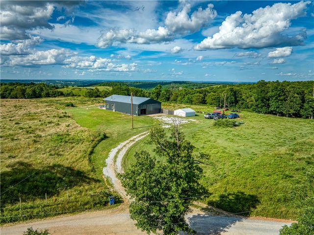 2786 NC 3510, Western Grove, AR 72685