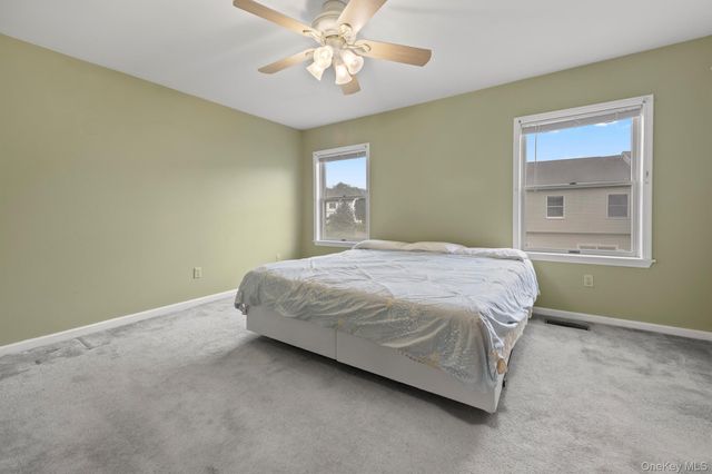 1 Melucci Court, West Haverstraw, NY 10993