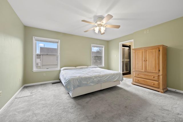 1 Melucci Court, West Haverstraw, NY 10993
