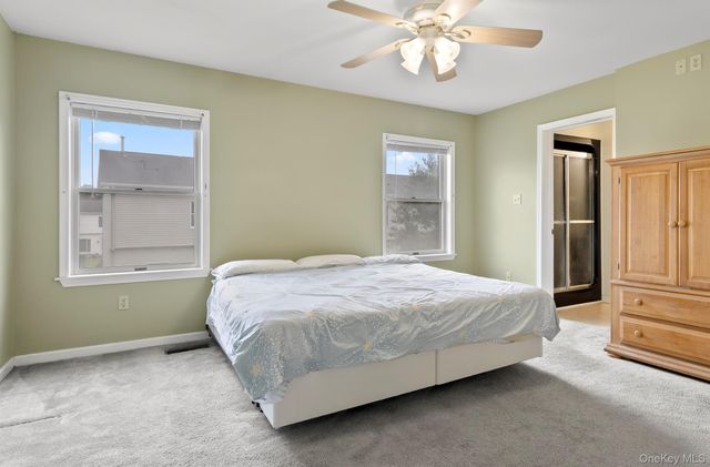 1 Melucci Court, West Haverstraw, NY 10993