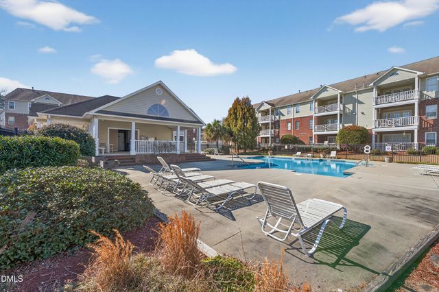 331 Bubble Creek Court 7, Fayetteville, NC 28311