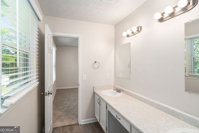 1800 Baynard Court NW, Acworth, GA 30102