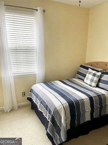 830 Windcroft Circle NW, Acworth, GA 30101