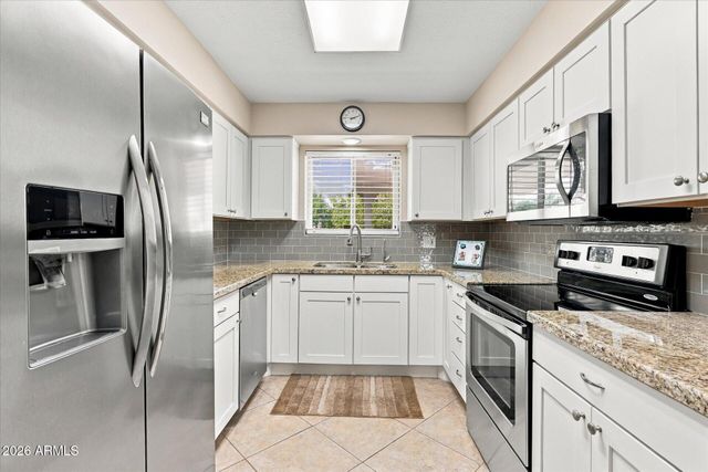 6118 E Boise Street, Mesa, AZ 85205