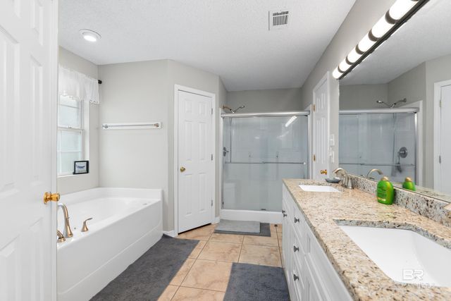 22414 Bobcat Lane, Orange Beach, AL 36561