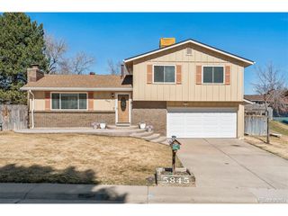 5845 W Morraine Ave, Littleton, CO 80128