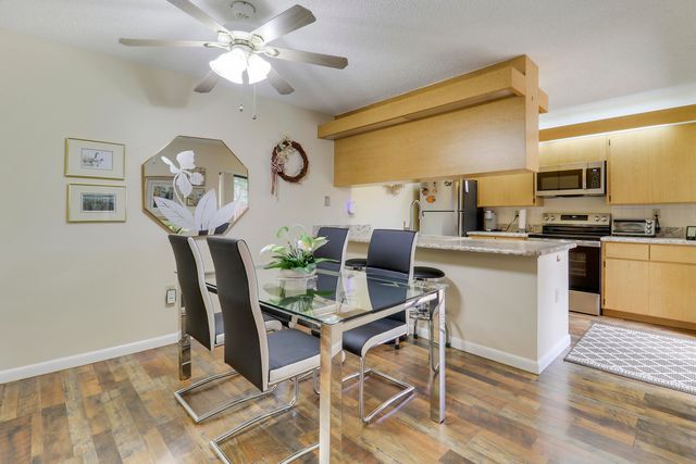 6645 66th Way, West Palm Beach, FL 33409