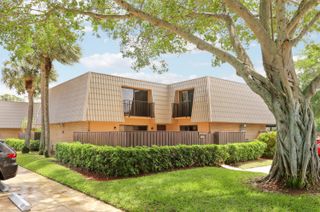 6645 66th Way, West Palm Beach, FL 33409