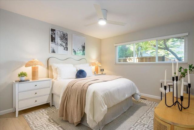 543 Everett Court, Palo Alto, CA 94301