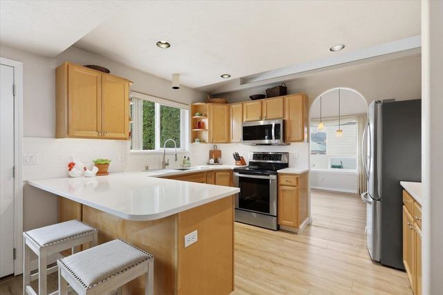 3301 S Vercler Dr, Spokane, WA 99206