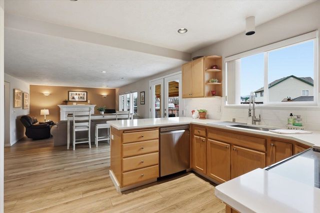 3301 S Vercler Dr, Spokane, WA 99206