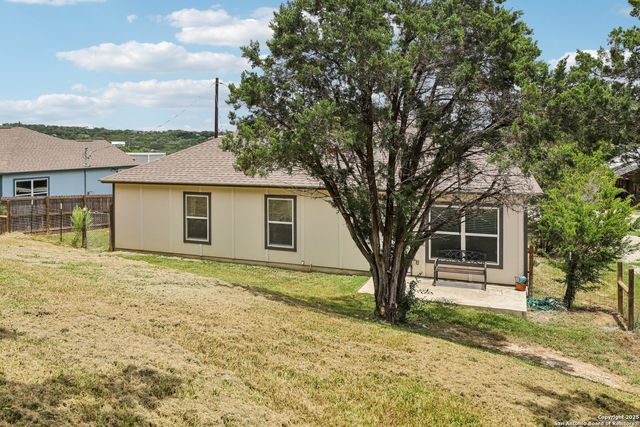 2942 Contour, Spring Branch, TX 78070