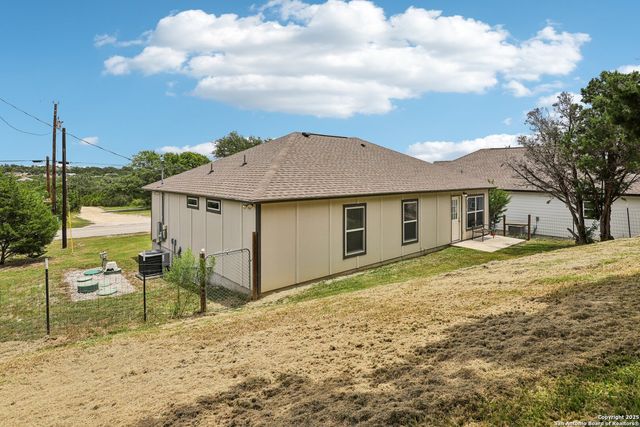 2942 Contour, Spring Branch, TX 78070