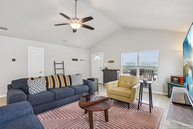 2942 Contour, Spring Branch, TX 78070