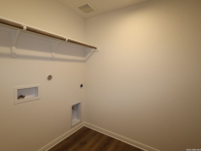 17446 Buffalo Grass Lane, Elmendorf, TX 78112