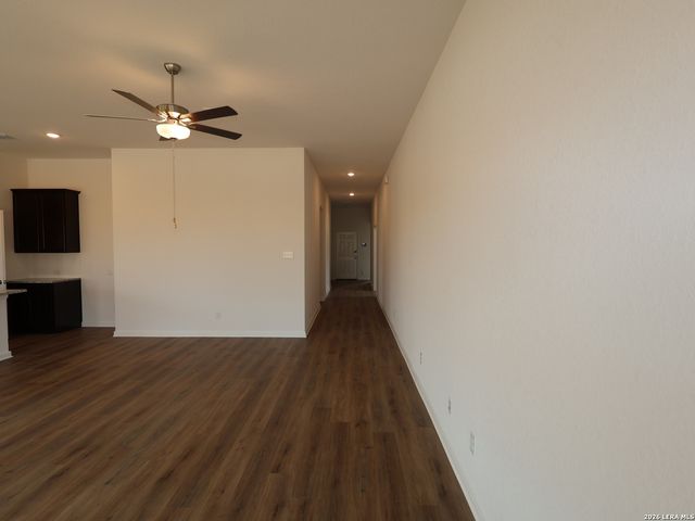 17446 Buffalo Grass Lane, Elmendorf, TX 78112