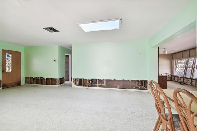 545 LILLIAN DRIVE, Madeira Beach, FL 33708