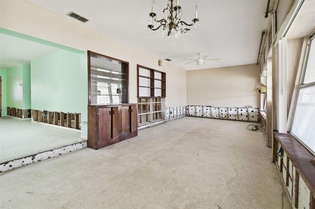 545 LILLIAN DRIVE, Madeira Beach, FL 33708