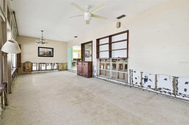 545 LILLIAN DRIVE, Madeira Beach, FL 33708