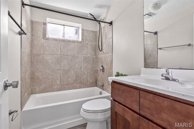 110 E Thornton Avenue, Webster Groves, MO 63119