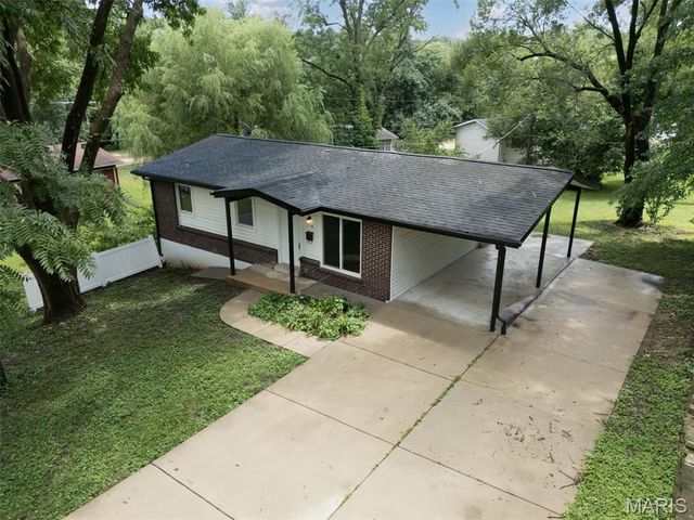 110 E Thornton Avenue, Webster Groves, MO 63119