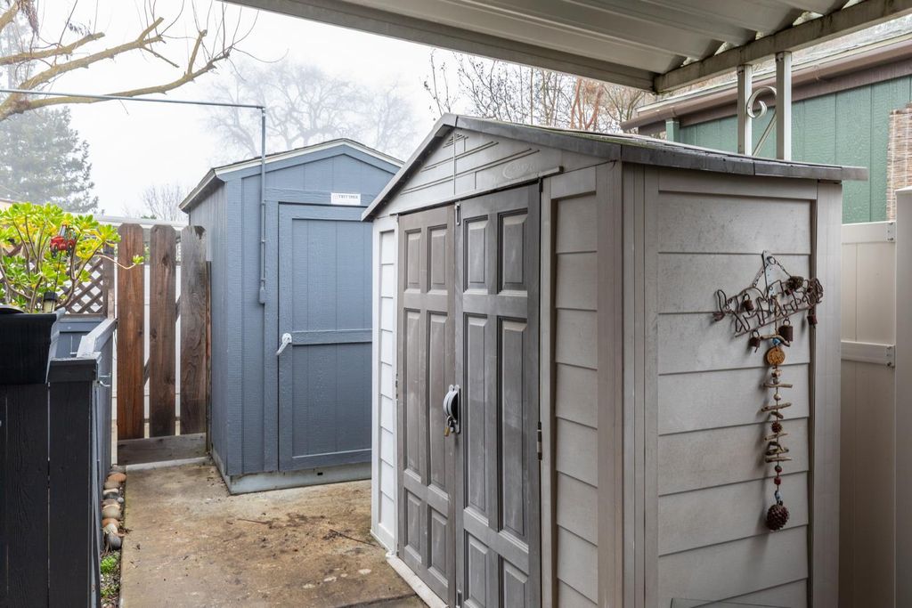 Image 36 of property listing at 8701 Highway 41 # 35, Fresno, CA 93720