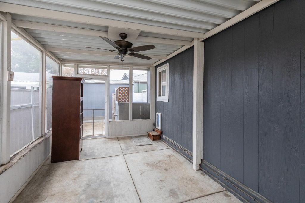 Image 38 of property listing at 8701 Highway 41 # 35, Fresno, CA 93720