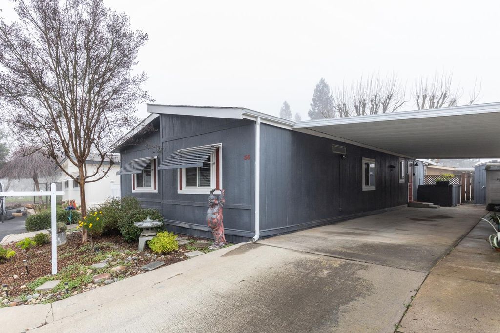 Image 5 of property listing at 8701 Highway 41 # 35, Fresno, CA 93720