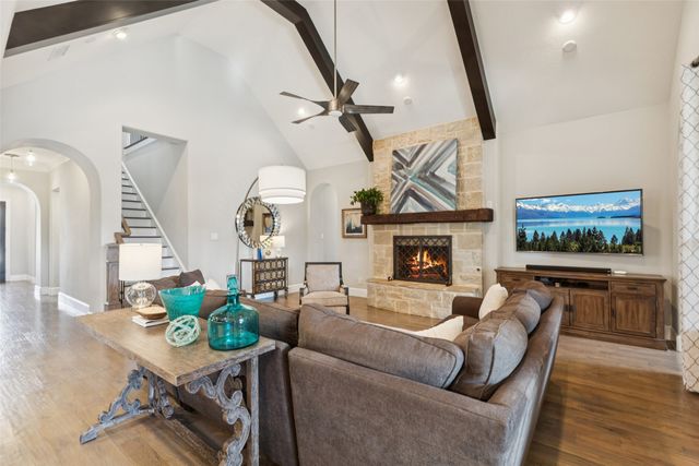 1008 Hazel Drive, Lantana, TX 76226