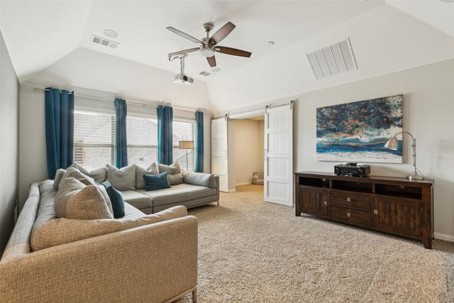 1008 Hazel Drive, Lantana, TX 76226