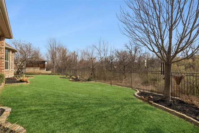 1008 Hazel Drive, Lantana, TX 76226