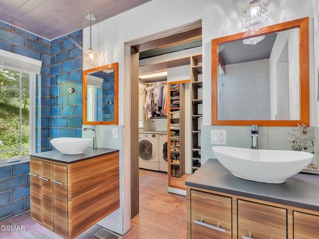 3140 Pittman Center Road, Sevierville, TN 37876