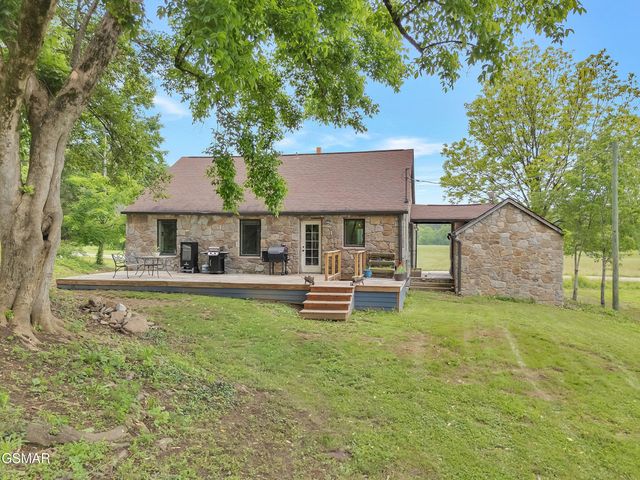 3140 Pittman Center Road, Sevierville, TN 37876