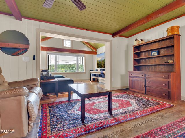 3140 Pittman Center Road, Sevierville, TN 37876