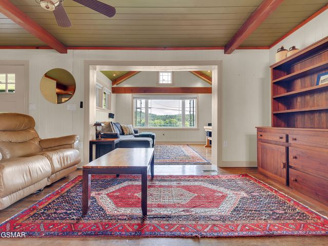 3140 Pittman Center Road, Sevierville, TN 37876