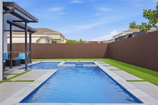 27641 SW 134th Ct, Homestead, FL 33032