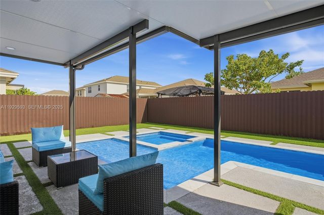 27641 SW 134th Ct, Homestead, FL 33032