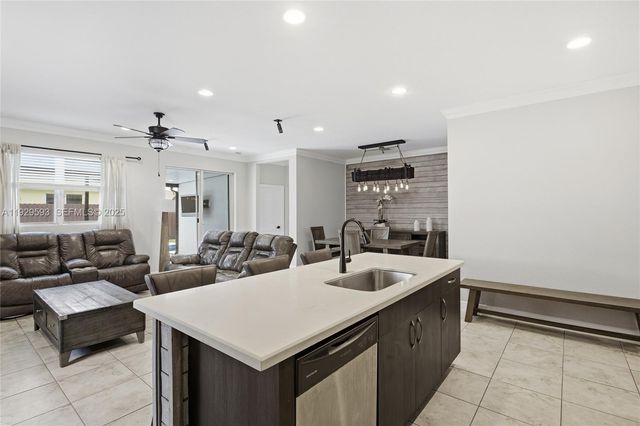 27641 SW 134th Ct, Homestead, FL 33032