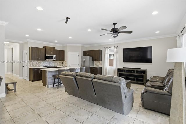 27641 SW 134th Ct, Homestead, FL 33032