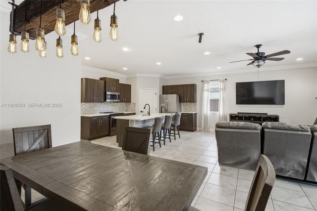 27641 SW 134th Ct, Homestead, FL 33032