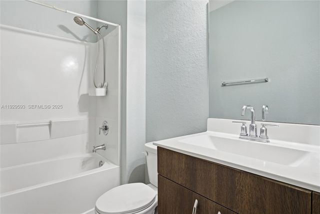 27641 SW 134th Ct, Homestead, FL 33032