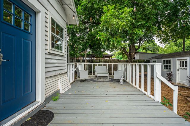 719 Melba Street, Dallas, TX 75208