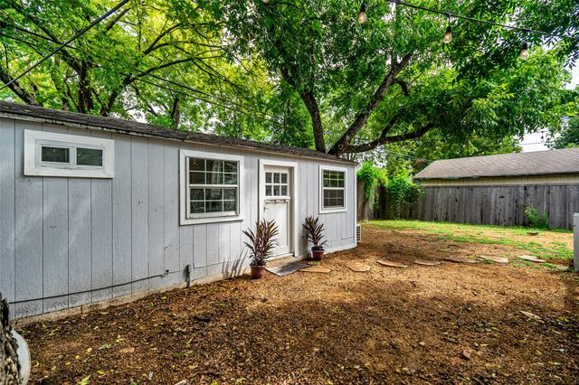 719 Melba Street, Dallas, TX 75208