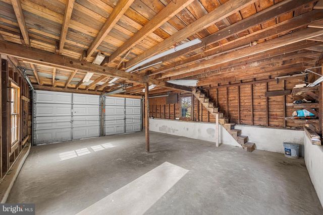 1240 E STRASBURG RD, West Chester, PA 19380