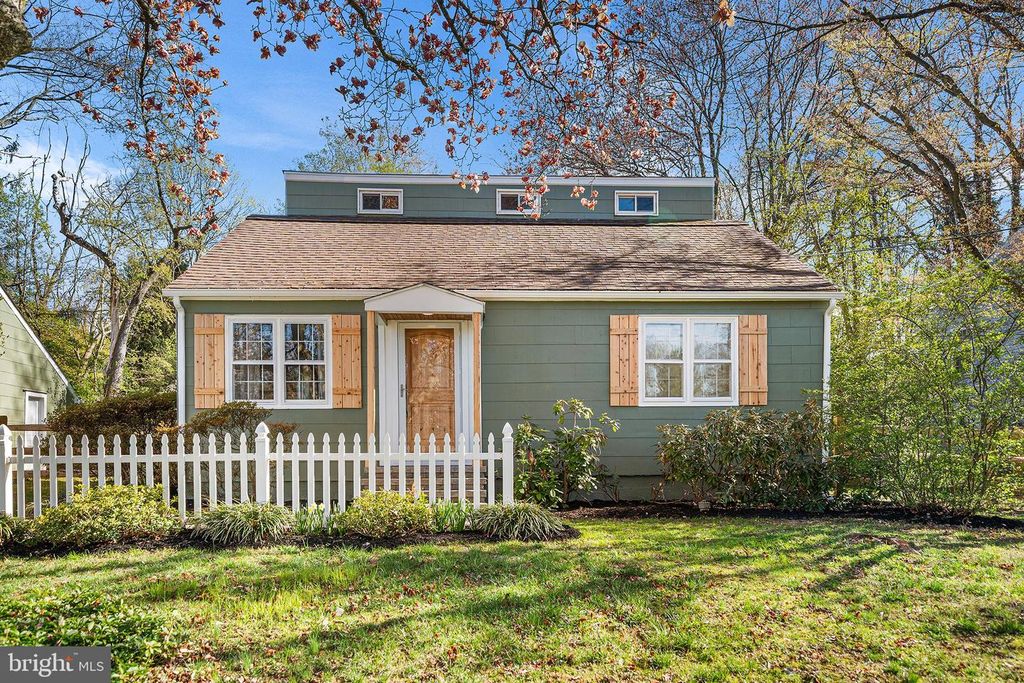 1240 E STRASBURG RD, West Chester, PA 19380