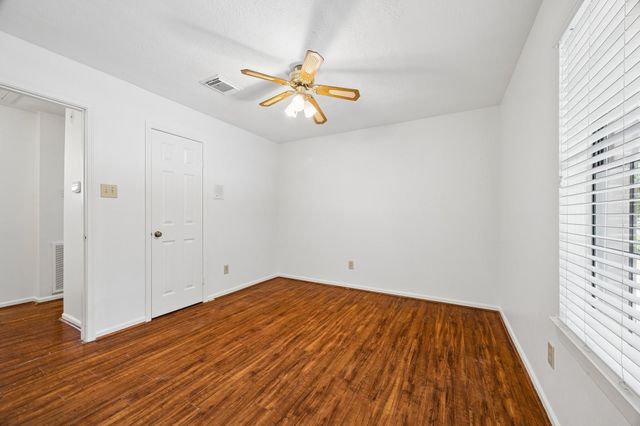 15251 Kelbrook Drive, Houston, TX 77062