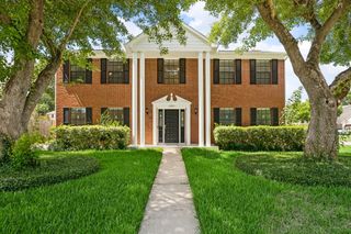 15251 Kelbrook Drive, Houston, TX 77062