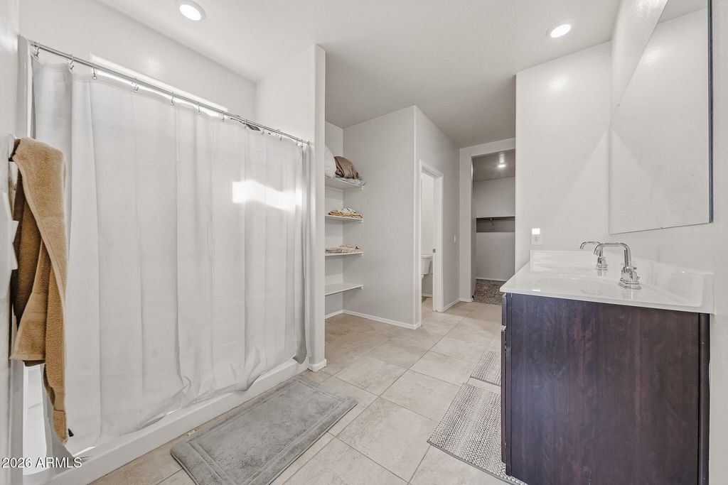 Image 24 of property listing at 25285 N 185TH Drive, Wittmann, AZ 85361