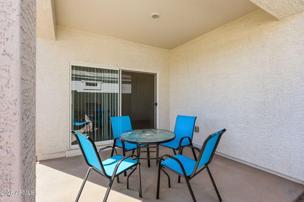 Image 28 of property listing at 25285 N 185TH Drive, Wittmann, AZ 85361